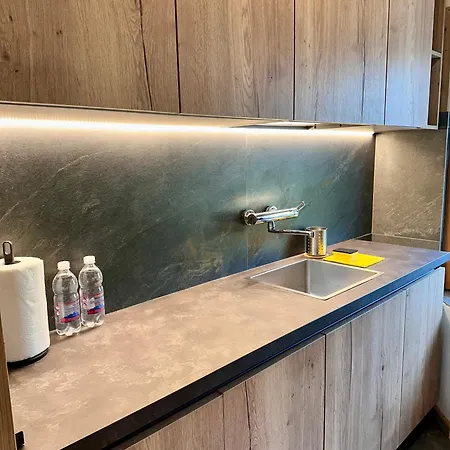 Famiglia De Zolt - Bucaneve Apartman
